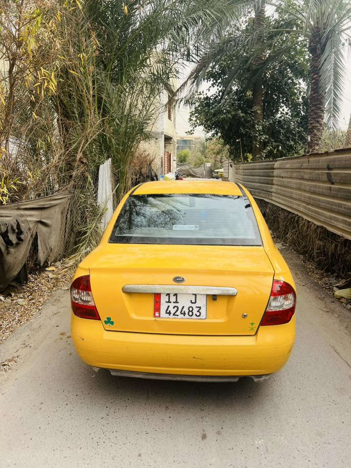 السلام عليكم طيبه موديل 2015 ماشيه 260,000 حقيقي قابل للزياده السياره كفاله عامه بيهه تقريبا إصبعين بل جاملغ الخلفي ومكحله فقط تخم تاير جديد صدر جديد مروحتين انسئ الحماوه تبريد ثلج السياره مصفره هيئه وغرامات رقم إنكليزي جديد سعرها 42  وبيها مجال قليل لان السياره مصروف عليها هـ*********** واتساب وخاص
