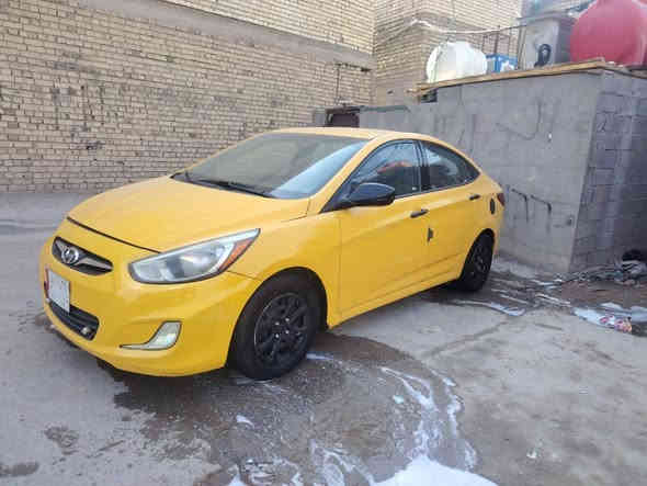 سلام عليكم اكسنت موديل  2015سياره حادثها بس بنيد صور حادث بل منشور سياره جاهزه غرامات سنويه جديده هزه جديده رقم بغداد تخم تأير صدر خلفي وأمامي كله جديد كير مكينه مكفولات مكان السياره بغداد السعر 85وبيها مجال بصيط انتصل عل رقم ***********
