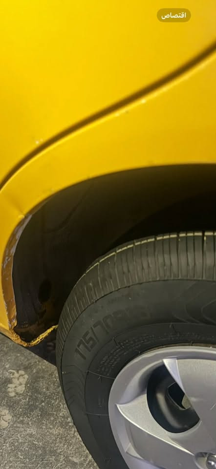 السلام عليكم هونداي فيرنا سياره كفاله عامه بدون قطره صبغ حته دعاميات سياره لاضربه ولا صبغ ولا بارد سياره كلشي بيهه جديد ع وضعها مكينه كير تبريد تخم تاير دوشمه سنويه جديده نقابه مصفره رقم بغداد باسمي سياره ع ايد وحده من شركه واني جددت سنويتها 
***********

