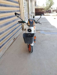 يا الله لبيع درجة شحن جديدة استعمال قليل سعر ٤٠٠وبي مجال رقم صاحبها ٠٧...
