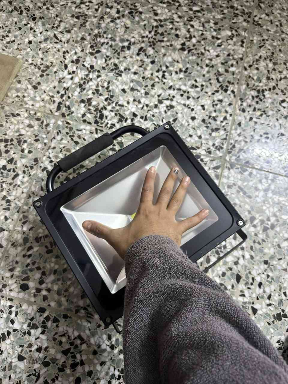 بلوجكتر شحن حجم جبير ضد المي هوة وشاحنتة جديد ونضيف سعرة ب30 وية التوصيل


**إذا كنت صاحب هذا الإعلان وتريد حذفه لأي سبب، رجاءا أرسل رسالة إلى الدعم الفني**