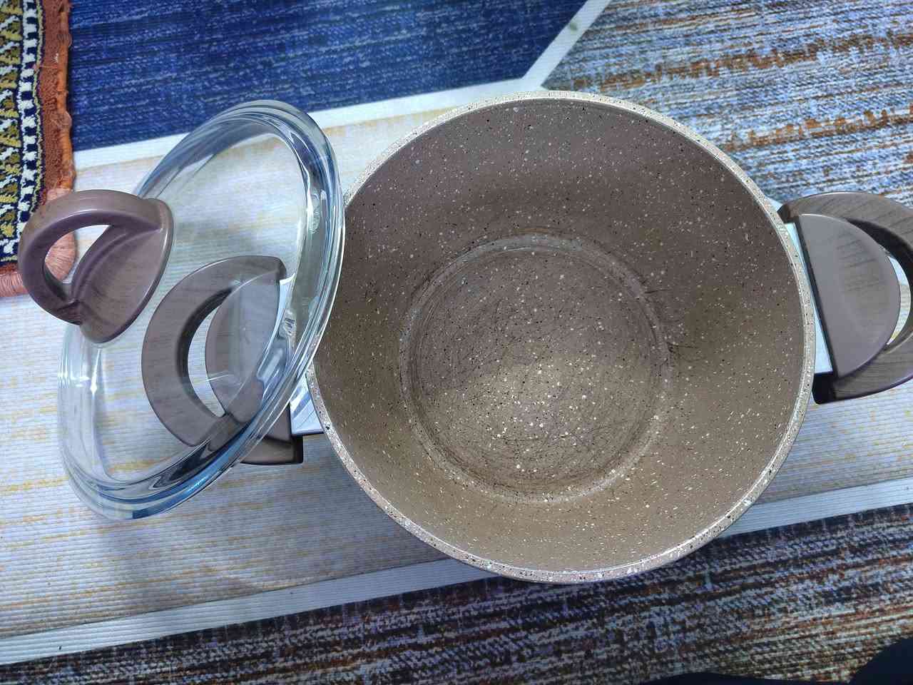 جداري تيفال سيت 3 قطع تبسي وجدرين نضيفات سعر 35 وبي مجال مكان دولعي شارع الغاز


**إذا كنت صاحب هذا الإعلان وتريد حذفه لأي سبب، رجاءا أرسل رسالة إلى الدعم الفني**