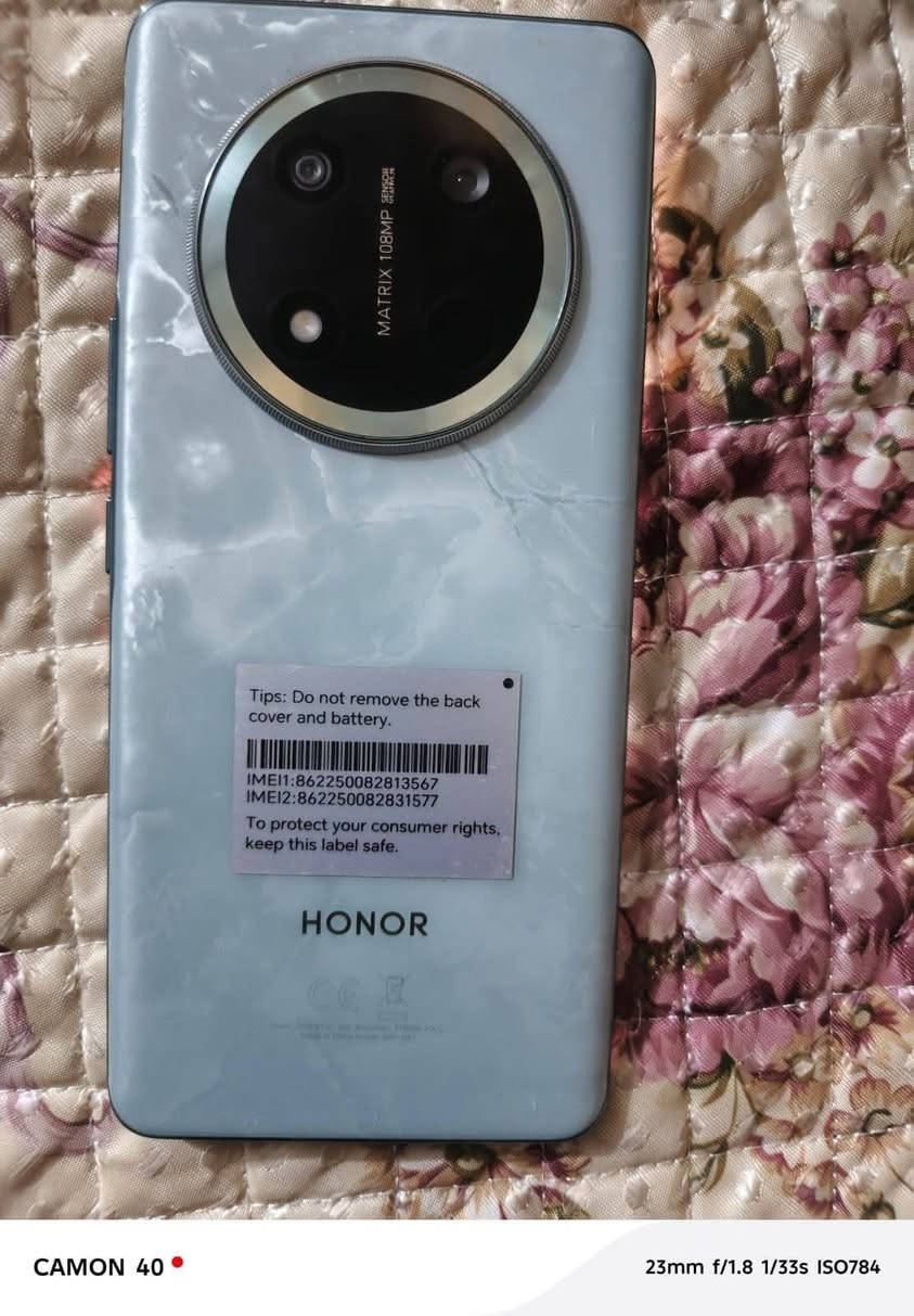 Honor X9C 
هونر X9C 
زاكرة 256G
رام 12+12
بطارية 🔋 6600
شحن سريع ⚡ 66w

 اصلي شبه جديد بضمان المحل 

#السعر 250

متواجد خاص او واتساب ***********
