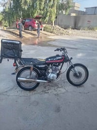 للبيع سونك غطاس موديل 2023 نضيف مايعوزو كلشي السعر 350 وبي مجال مو شرا...