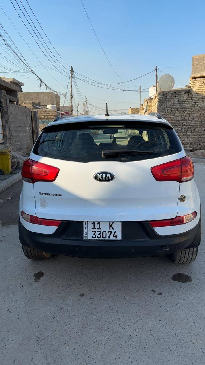 من رخصه الدمن كياسبورتج موديل2015 للبيع سعرها ١٤٥ او بيهه مجال للطيبين الستفسار ع الرقم ***********
