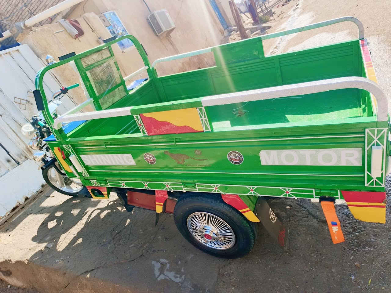 سلام عليكم
ستوته جمره باب اول ستوته نضيفه بيهء مكينه 22
كهربايات كله شقاله مابيهء خياس نركه سلف صواليه مكمره 
ماعيزه شي مصبوقه جماليه موديل 18مكان العوفيه 
***********
