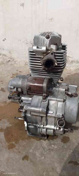 السلام عليكم مكينة لبيع شغالة كلشي ما ناقصة كبل شد مكاني كوت الشراي بي خير ودلل ***********
