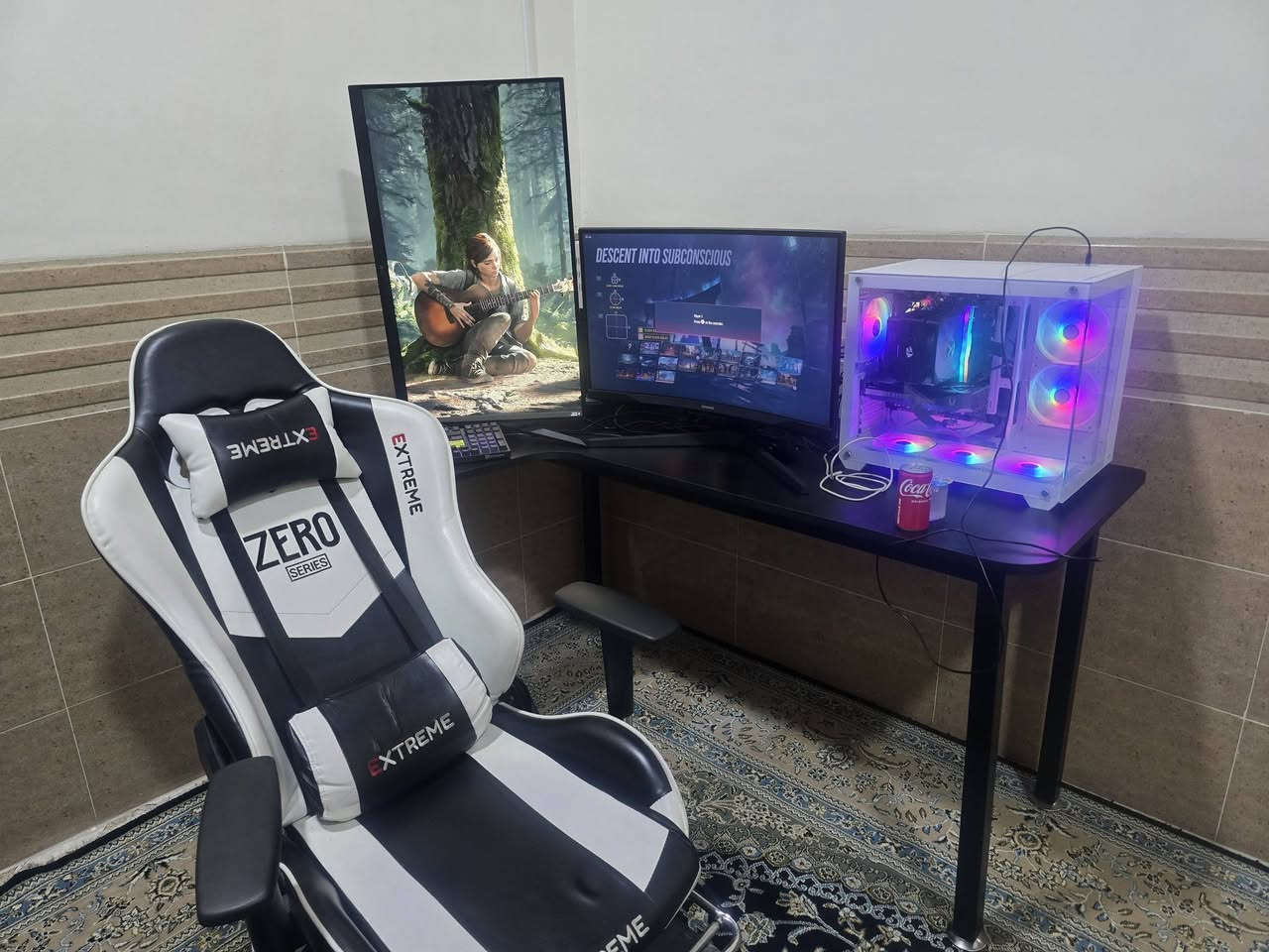 الكيس :-
Cpu :Core i5 13400F
Gpu :RTX 5060 ZOTAC 8GB
RAM: 32 3200Mhz T-Force
Motherboard: B760 Asus p
Hard: 1TB SSD NVME
PSU 750W CM

والشاشتين :-
1.LG UltraGear 32inch 165Hz 2K Flat
2.Samsung 27inch 144Hz 2K Curved

Ups 3000 Falcon
ويا كرسي كيمنك درجة اولي ويا ميز على شكل حرف L
السعر[ 1.950.000 ]او بيه مجال قليل للشراي شرط تجي تفحص على راحتك اشكد متريد والغراض كله درجة اولي لمن تجي اتشوفه اب عينك  ما عندي توصيل  مكاني كركوك قضاء داقوق 
او هاي رقمي [***********].  ابيع كامل غراض ما ابيع مفرد
