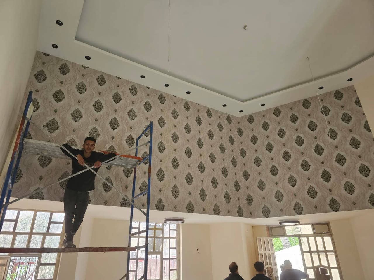 السلام عليكم
اعمالي ورق جدران
سعر متر مربع كرسته وعمل 6الاف💸💸💸💸
ظمان 5سنوات صيانه 👷👷👷👷
مانع ال حشرات و بكتيريا
ضد تعفن 
اي استفسار اتصل وتدلل علينا يوجد واتساب،📞📞📞📞
***********
