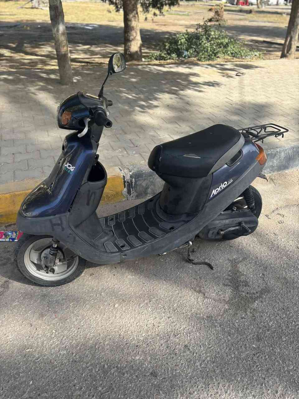 حبايب بطه 1999المكينه والكير كفاله 100‎%‎بس الفرات الاماميه شويه بيهن ملاحضات كدامكم الدراجه طالعه من الحاويه بتاريخ 2025/9/9يعني جديده والدراجه انتركت فتره محد مشغلهه فتره 3اشهر شغلتهه شغلتهه بشهر ال12نكره وحق محمد السعر 600وبيها مجال للتواصل***********
