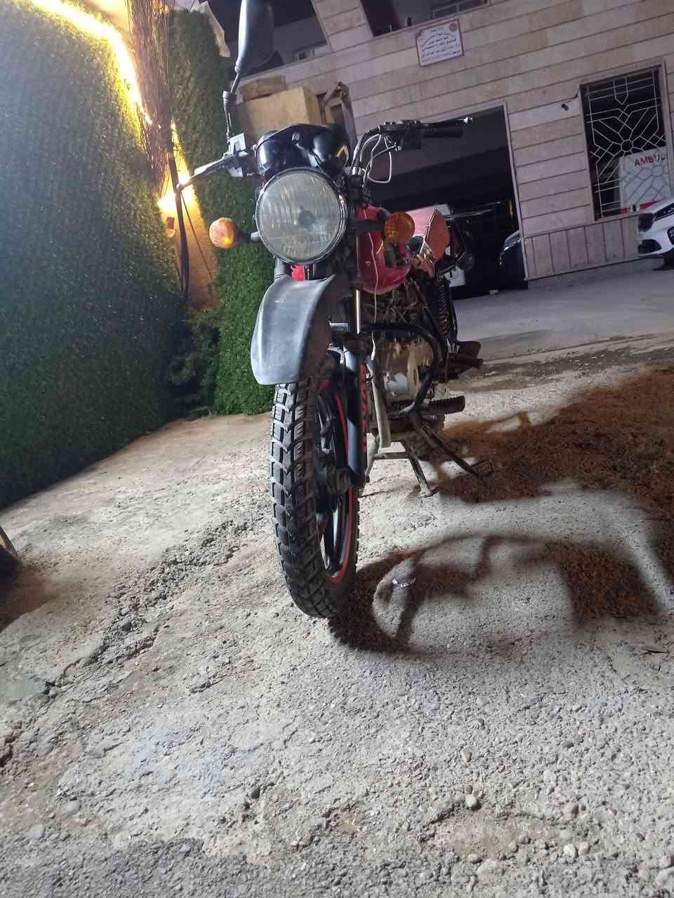 سلام عليكم بوكسر للبيع بدون اوراق 700 بلحريه *********** وتساب
