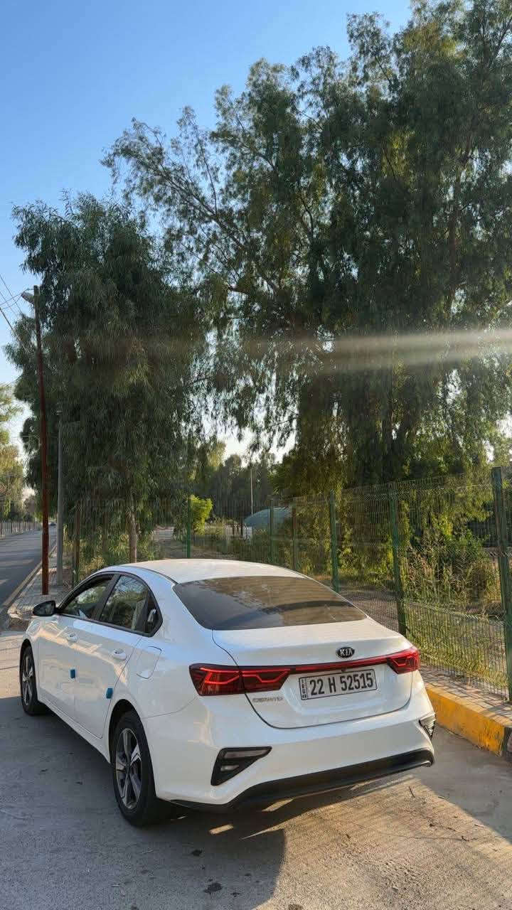 للبيع
كيا سيراتو 2019 خليجي ⚪️
مواصفات السيارة
كشنات جلد
مري شفط
قطعتين تبريد
بگ لايت led
محرك 1600 دوش
ماشية 127000km
السعر :134 وبيها مجال
للاستفسار ع الرقم : ***********
ملاحظات السيارة :صبغ نص باب ونص جاملغ امامي وبيها بارد بسيط
محرك گير بشرط وضع شركة
