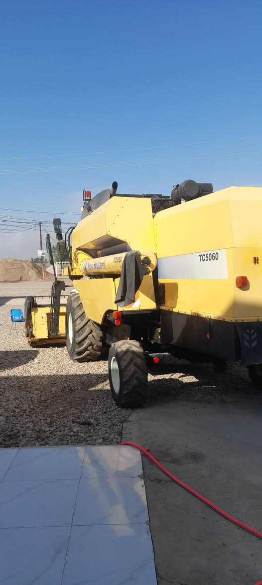 حاصوده ٥بلم تك درام  موديل ٢٠١٤  فول كهرباء  هوزن سلايت تاير جديد مكفوله كفاله عامه  رقم اربيل   استفسار اكثر اتصال على الرقم ***********
