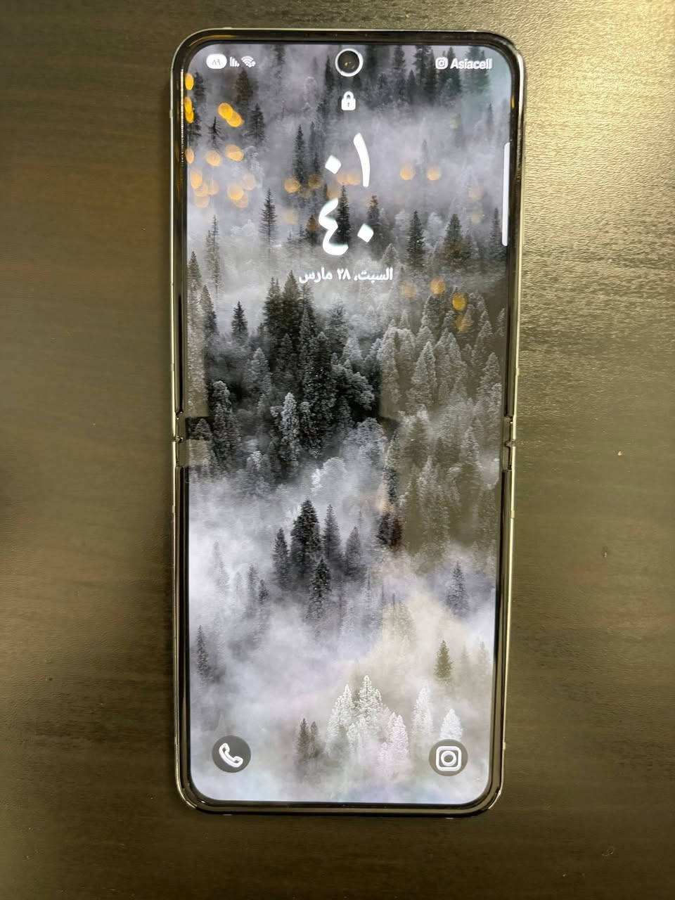 السلام عليكم
للبيع SAMSUNG Z FLIP 5
اللون اخضر مميز 
المواصفات : 
المعالج snap dragon 8 gen 2 
الشاشة بي شاشتين الشاشة الخارجية و الشاشة  الرئيسية DYNAMIC AMOLED 2X 
120 فريم اداء جدا قوي بالالعاب
ينغلق ( ينطبك ) بدون اي فراغ 
المتانة :
IPX 8 مقاومة تامة للماء 
البطارية بحالة ممتازة جدا 
الجهاز نظيف جدا مابي شخط 
السعر (( 675 )) بي مجال بسيط مع كفر هدية 
للتواصل واتساب او تليجرام :
***********
المكان بغداد الكاظمية اكو توصيل لكل المحافظات
