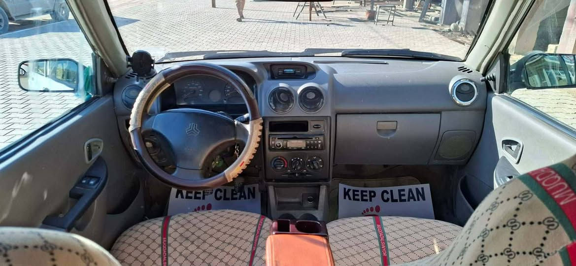 السلام عليكم
سايبه مديل 12مكينه اوكير نضاف رايد ب30اوبيه مجال
ملاحظه عقدمروري اسوي ويه راعيه مباشر 
***********
