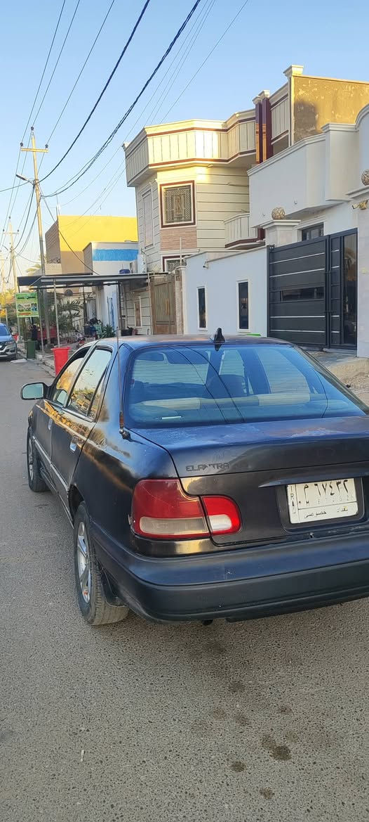 السلام عليكم
النترا  للبيع  

موديل 1994  رقم بغداد مشروع وطني 

كهربائيات كلها شغالة 

كير ( اوتو )

محرك ( بي تبخير )

تبريد❄️ شغال

تدفئة شغالة

سيارة باسمي تحويل بشرط 

المكان  قضاء هيت 

 السعر 26 وبيها مجال .

للاستفسار الاتصال ع الرقم ***********
