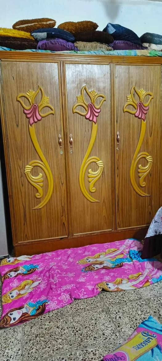 نجف شارع ابوصخير 
كنتور وبوفيه تسكام 
كنتور ٢٠٠ وبوفيه ١٢٥


**إذا كنت صاحب هذا الإعلان وتريد حذفه لأي سبب، رجاءا أرسل رسالة إلى الدعم الفني**