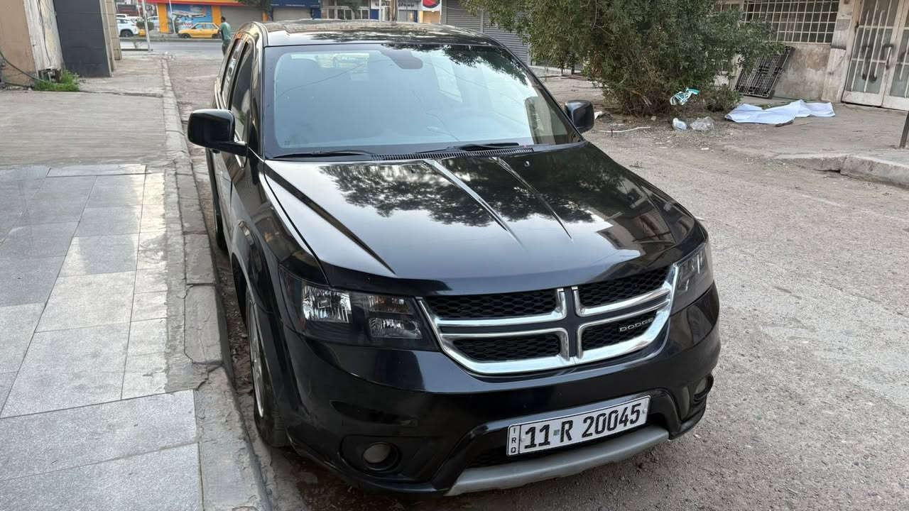 الله يساعدهم  حبايب موديل ١٢  بيه جاملغ وبنيد وباب السايق  وداير الجامبغ الخلفي جاهزه تحويل ثاني يوم بسمي عنواني دوره  بغداد. ***********
