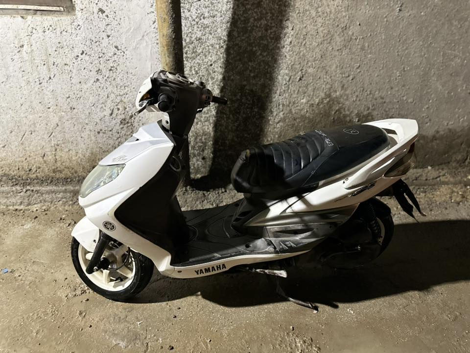 سكنس فحل للبيع صالي سبوعين من مطلعه من الحاويه الله شاهد بيدي طلعتهه من الحاويه مكاني الحله مركز مدينه السعر عل خاص (***********)
