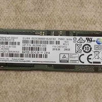 سامسونج • NVMe ٢٥٦جيجا • صحته ٨٥٪