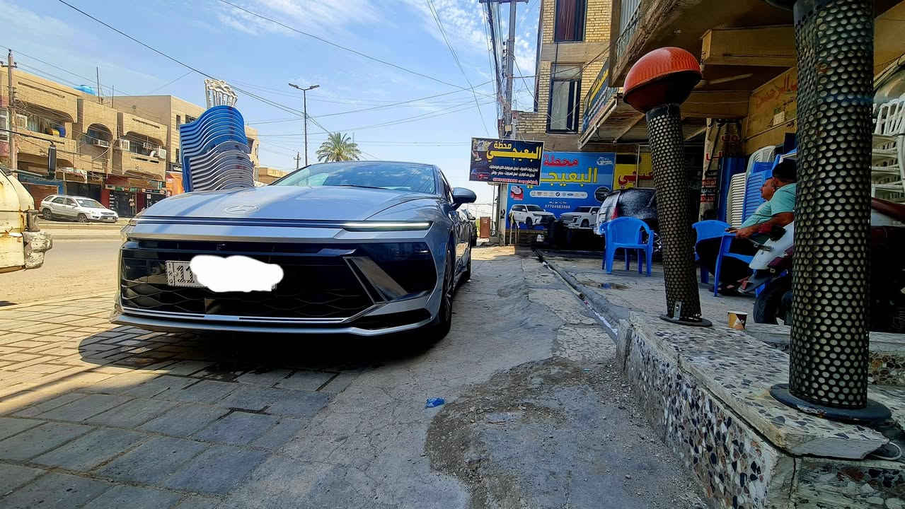 السلام عليكم.
هواندي سوناتا امريكي هايبرد موديل 2024
الون سلفر ماشيه ،30 الف ميل
السيارة فول الفول
بانوراما 
تقديم وترجعيع بل ريمونت
تحديد مسار ومثبت سرعه وقياده ذاتيه
داتا شو 
اوتو هولد 
هندبريك بصمه 
كشن خزن وكشنات جلد والامامي تدفئه وتبريد 
كشنات الاماميه كهرباء 
هيتر بل ستيرن 
لد أمامي خلفي 
تبريد أمامي خلفي 
بردات بيبان خلفيه 
صندوك كهرباء 
اربع كامرات
12سماعه Boos
فول ايرباك
شنو البالك بيهه
ظرر جاملغ خلفي وجنطه وموجود بل منشور .السياره بدون ايرباك
السعر 205
تلفون *********** .احمد .البنوك السيارة بإسمي رقم بغداد
