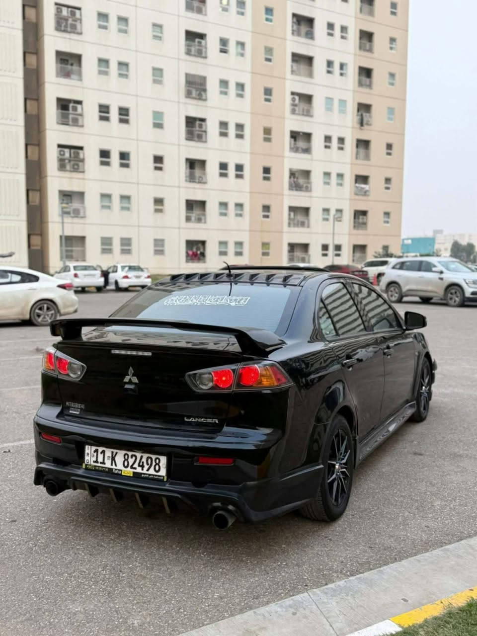 لانسر قرش 2017 وارد بيع او مراوس
حادثة من امريكا جاملغ وبنيد
والجاملغات الخلفية فقط كلير 
مكينة 2400
تحويل مباشر
مواصفات
 فتحة سقف
شاشة
تحكمات ستريت
بصمة
تشغيل عن بعد
لايت زينون ليزري
اضافات خارجية مثل مموضح بالصورمكان السياره الديوانية قضاء الشاميه 
مكلف بالنشر
رقم صاحب السياره ***********
