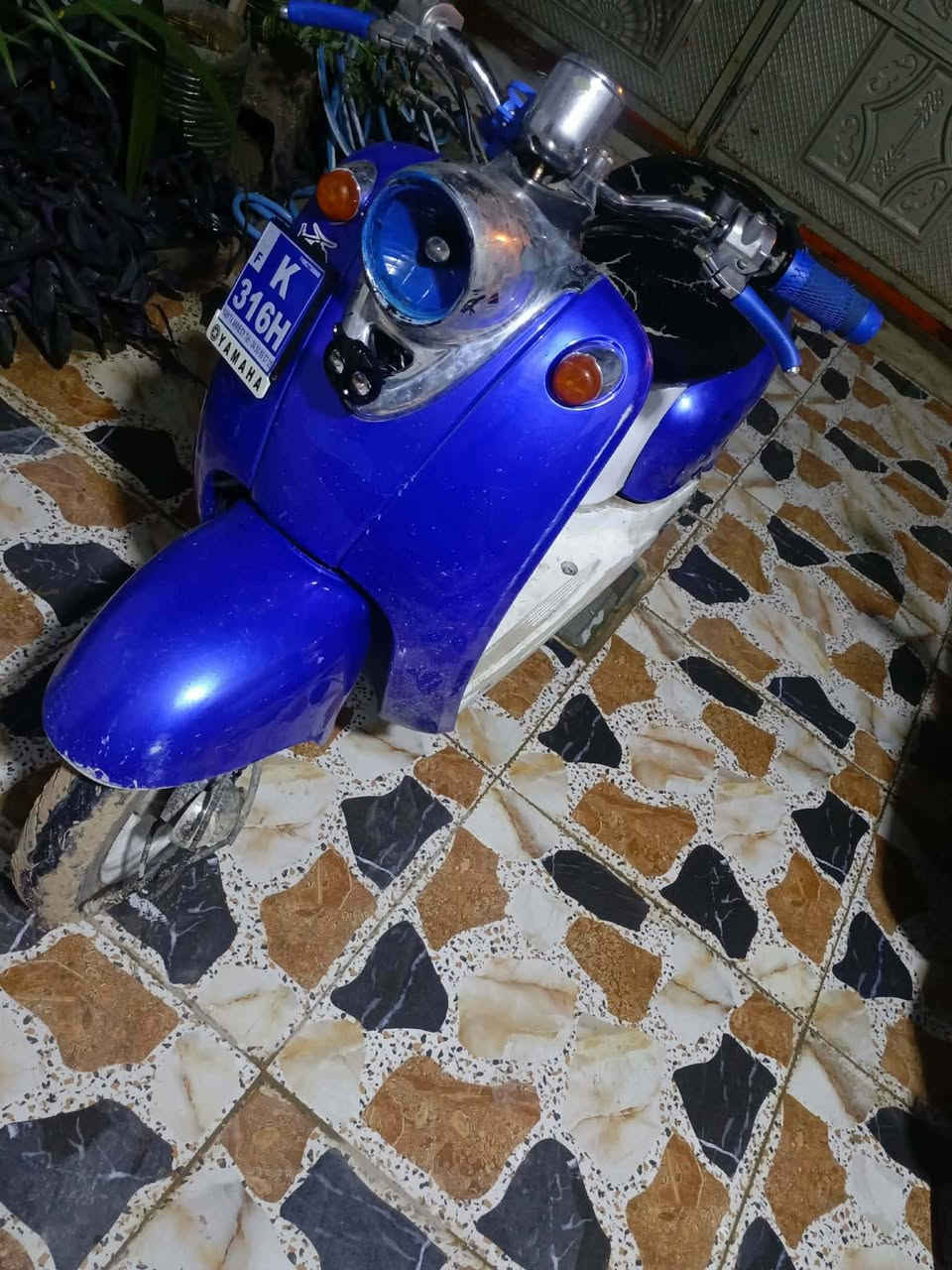 ماطور عبد الحليم للبيع  عيب هندر يخرط فقط  ***********
