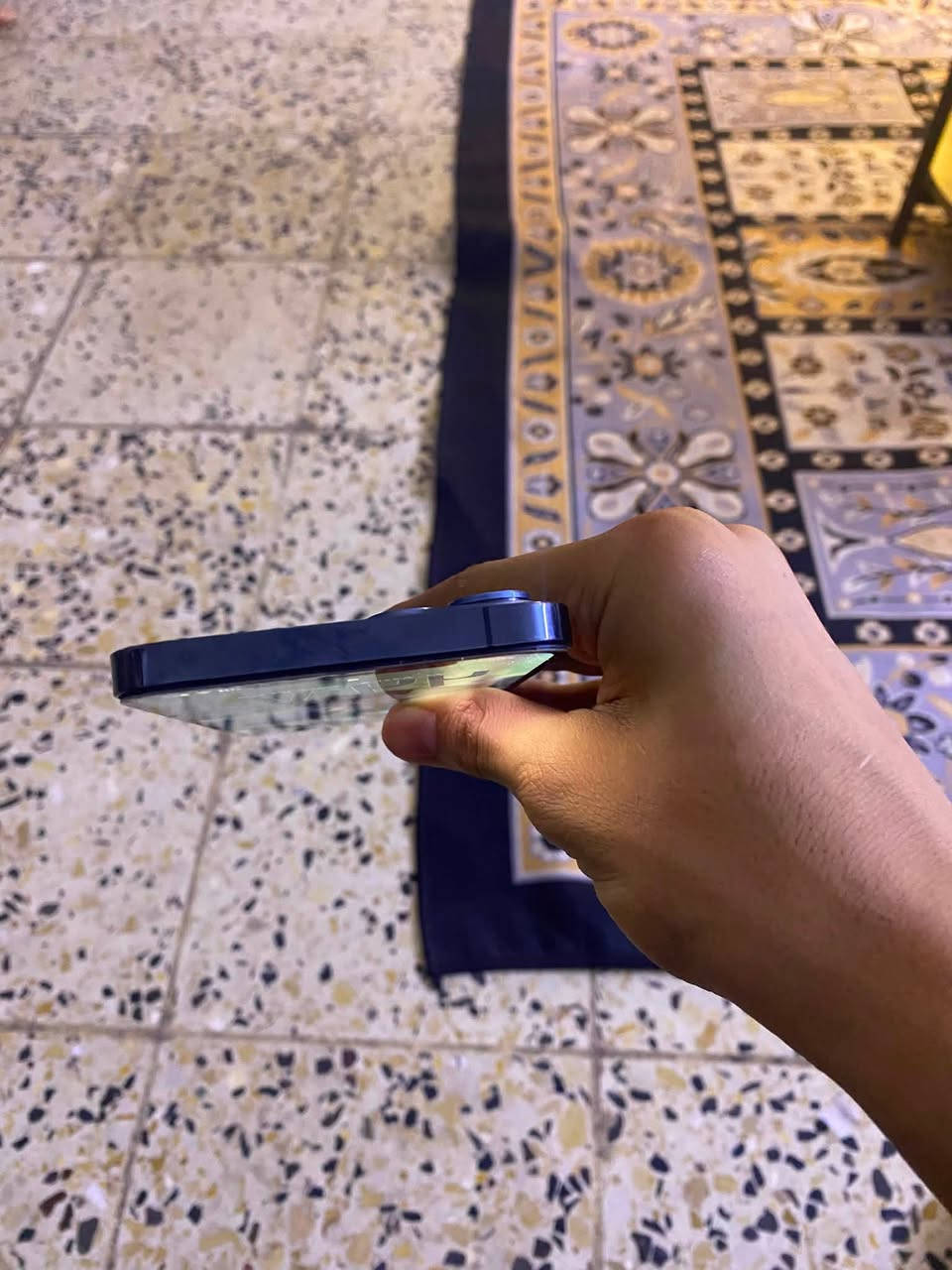 ايفون 12برو ماكس سعر ٢٧٥وبي مجال
مبدل شاشه 
فيس ايدي واكف يحتاج برمجه 
مبدل بطاريه ١٠٠
ذاكرة ١٢٨ 
للاستفسار عل هذا رقم وواتس او عبر خاص 
***********

