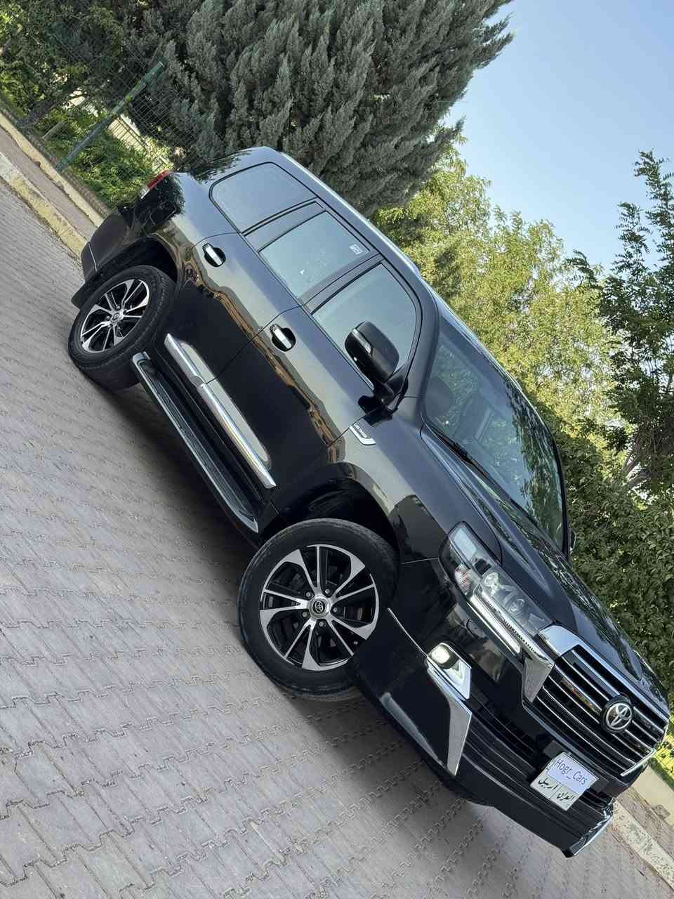 السلام عليكم للبيع او مرواسة الحسب القناعه
لاندكروز جيكسارا   موديل (2009)
السياره المحدث كامل (2021)
سیاره  v(8)   VXR  فول فول فول مواصفات  

سيارة جديد  جديد   بدون  صبغ   بدرن  حادث 
بدون  حالوب  بدون  رصعه  بدون  تخه    بدون  كحل 
سياره   بس  قتعه محدث  و باقی مکفوله  بدون ظرر  بشرط سونار  

ملاحضه   سیارة  (8) ملیون غرمه   بیها  نظل من سعر
سعر  ها  (320) و مجال  بسیط 

رقم اربيل  تحويل ثاني يوم 
السياره جديده بمعنى الكلمه عليها 

ملا حضه  سیاره  محرك مفتوح  ب سبب كاسكيت 
و هثه  خير من الله   كير محرك   بشرط  

سيارة  ماشي (260) km

الموصافات المعروفه 

كشنات جلد 

كشنات كهرباء 

الثلاث شاشات 

الدبل الماوس

تشغيل بعد 

سلايت روف 

فور ويل 

ابواب بصمتين

اشاير مري

زراك لايت

حساس امامي خلفي

تبريد ثلاث قطع 

ثلاجه

‏‎تحكم استيرن 

مري قلابه

مري شفط

زراگات لايت 

طفايه

‎الى اخر……

السياره معروضه  (320) $$

وبيها مجال بسيط 
ملاحضه سياره بيها  (٨)  مليون غرما  نظل من سعر 

 الرقام التصال السياره

‏‭‬ ‭‬كورك  واتس ئاب  (***********)
اسيا سيل  (***********)
