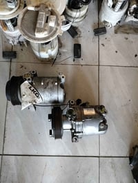 يتوفر كمبريسر تبريد نافارا أصلي حاويه 07742455181