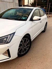 للبيع  النترا خليجي موديل 20 سياره نضيفه بيهه ملاحضات كلش خفيفه بيهه ب...