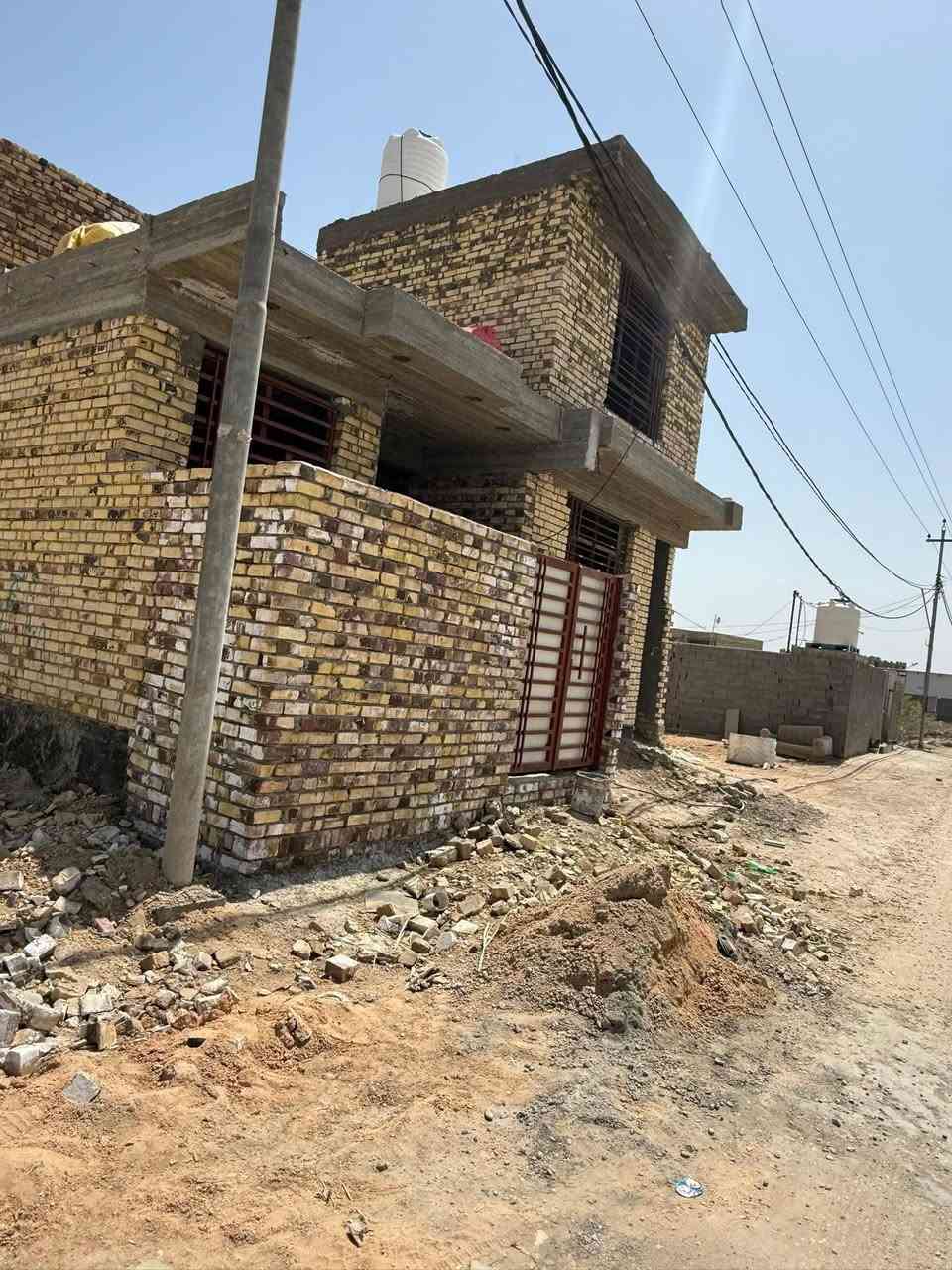 قطعة ارض للبيع مساحه ٦٥٢متر 
طابو زراعي سند٢٥ ثاني قطعة عن شارع الرئيسي 
داخل حي سكني خدمات كامله ماء اساله كهرباء 
ظفيره انتر نيت ضوئي عنوان بابل الحله ورديه سيف 
سعد شارع المشجر ثاني قطعه عن شارع التبليط 
للاستفسار آكثر مراسلة الصفحه أو الاتصال على الأرقام التأليه 

***********
