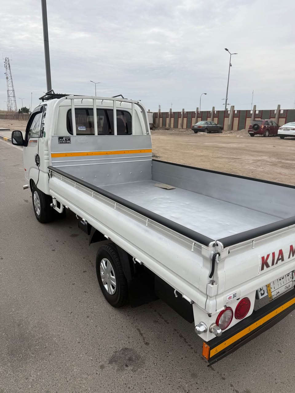 سلام عليكم كيا بنكو مسكر مكينه مجول بلاد كير بدي تبريد  جاهزه شاشه كامره خلفيه موديل 2016 كفاله للبيع السعر 125 وبيه مجال اتصال فقط *********** البصرة, العراق
