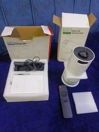 إلكترونيات • واصل • تفاصيل قليلة