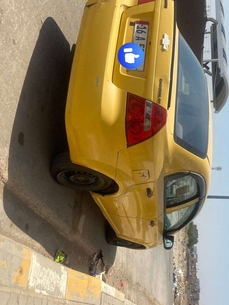 للبيع افيو 2007 وارد خليجي تكسي* 🚕

*السعر: 35 ورقة وبيها مجال بسيط* 
*المكان: الديوانيه 
*المواصفات:*
1.  *المكينة*: مسكر جديده
2.  *الكير*: جديد
3.  *باتري*: جديد 
4.  *فرام + طوب*: كله جديد
5.  *رقم*: قادسية جديد 
6.  *السنوية*: كاملة وجاهزة
7.  *الملكية*: بسمي 
*الملاحظة المهمة:*
*التبريد ماكو* 
سيارة شغل وامشي. ما تحتاج دينار واحد.

*للاستفسار والاتصال: ***********. *
