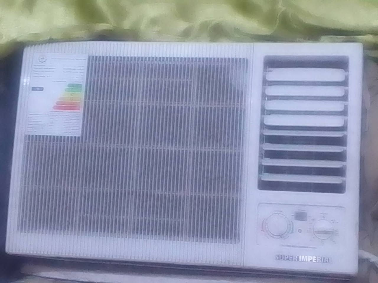 السلام عليكم
مكيف سوبر امبريال نضيف كلش تبريد ثلج غير داخل تصليح استخدام شهرين  رايدة قفل 260 مكاني بغداد الحبيبية رقمي ***********
