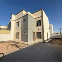 مجمع الأميرات 2 • 400م • ركن شارع 30