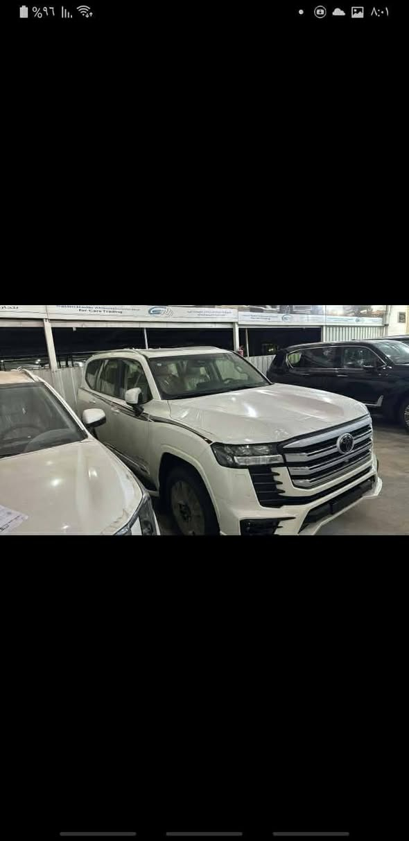سلام عليكم لاندكروزر موديل 2025فول مواصفات لمتدد رقم بابل شهداء للبيع زيرو السعر 8وربع ***********
