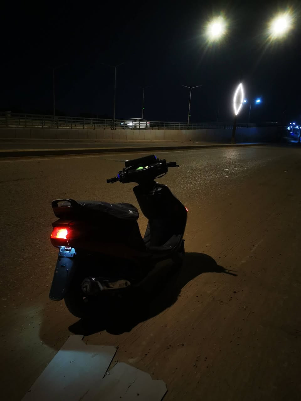 سلام عليكم فراشة نثية للبيع مجفتة مرة وحدة فقط الدراجة كاملة مل كلشي سلف هندر كهربائيات شلعة معدل الدراجة كلها شغالة(السعر خاص) مكاني الدوانية قرب جسر النجف الرقم *********** متواجد واتساب
