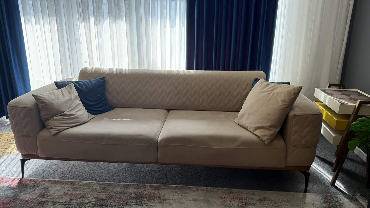 فرۆشتنی خێرا
 تاخم قەنەفەیەکی زۆر جوان و ڕاقی بۆ فرۆشتن شوێن سلێمانی  چوار چرا


**إذا كنت صاحب هذا الإعلان وتريد حذفه لأي سبب، رجاءا أرسل رسالة إلى الدعم الفني**