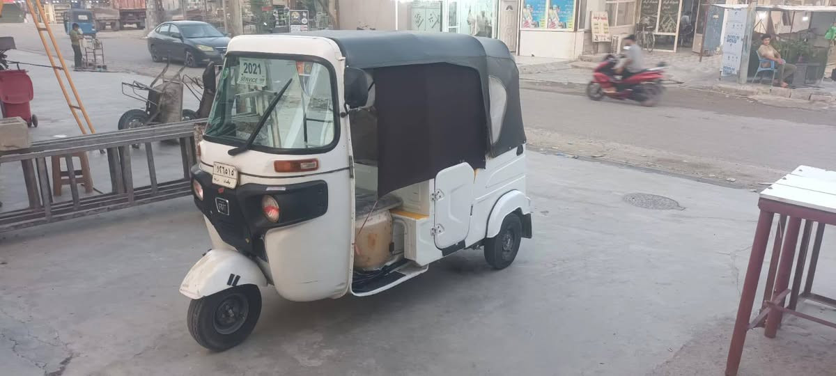 تكتك للبيع موديل ٢١ 
مكاني ديالى بعقوبه باب الدرب 
السعر ٦٨٠٠ بيه مجال حك جيتك 
رقم***********
مكلف بنشر
