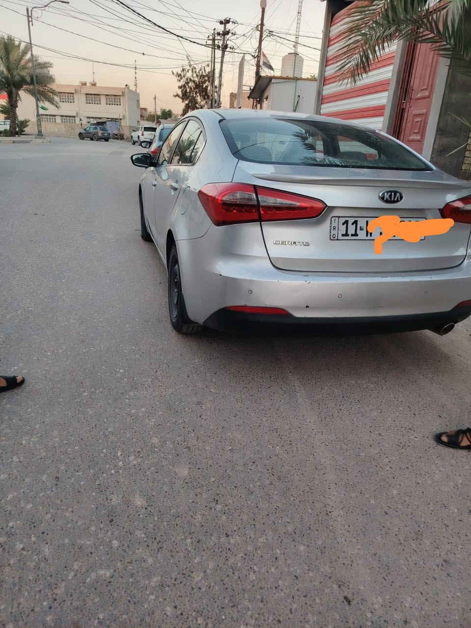 بسيراتو ٢٠١٤ مكينة ١٦٠٠ دوش رقم بغداد دولي بااسمي فول مواصفات عدا الفتحه مكفوله من الصبغ والضرر بيها ملاحضات سيطه السعر ١١٥ وبيها مجال *********** مكاني مسيب
