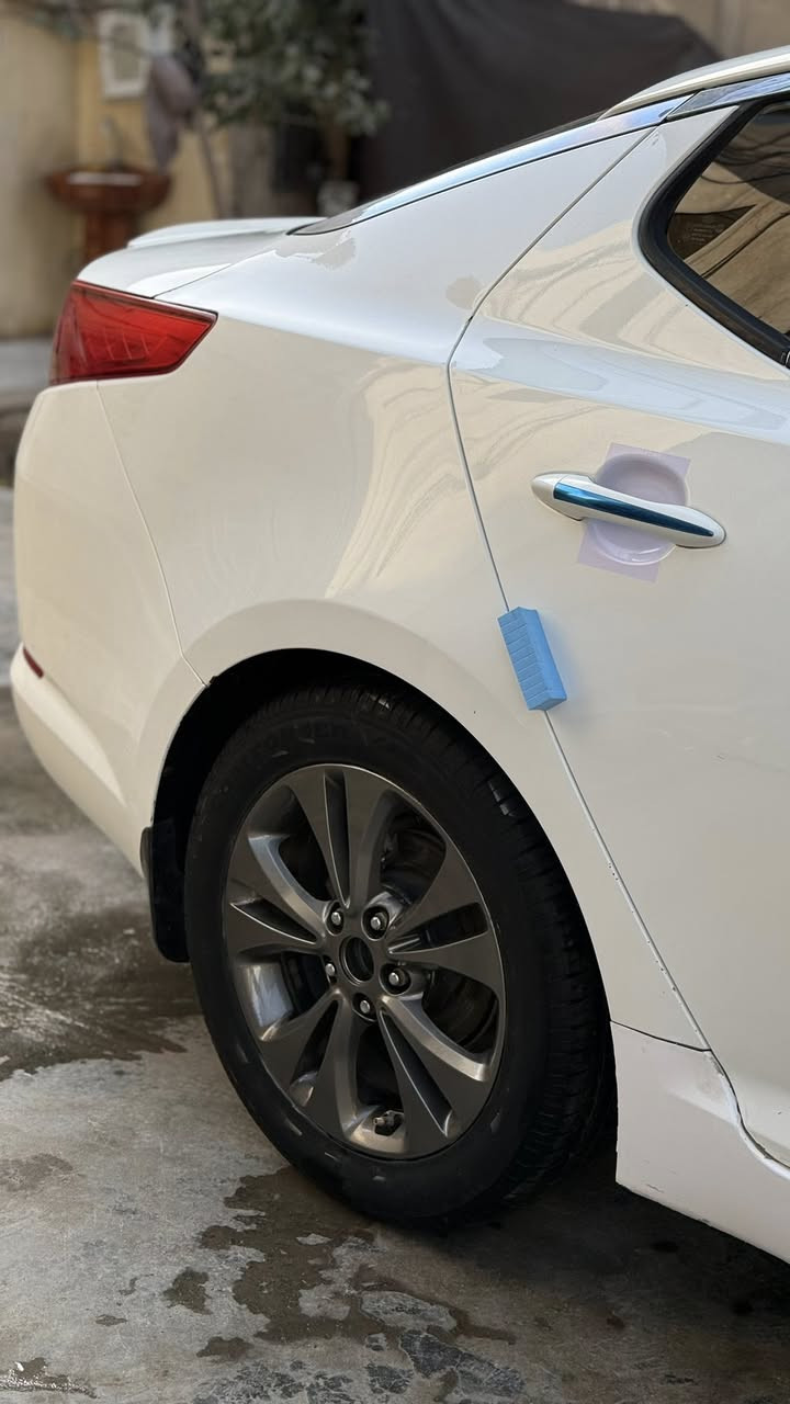 السلام عليكم
اوبتيما2012خليجي مكفولة كفالة عامة بية فقط شوية بارد بل باب ول باقي كفالة عامة
فول عدا البصمة ول فتحة 
مكينة 2000
اشارة بل مري 
مري شفط 
كامرة خلفية
حساسات 
شاشة
تخم تايرات 
حدادية. جديدة 
كير ومحرك كفالة
السعر (١٣٢)وبية مجال للطيبين 
مكان سيارة بابل حلة
***********
