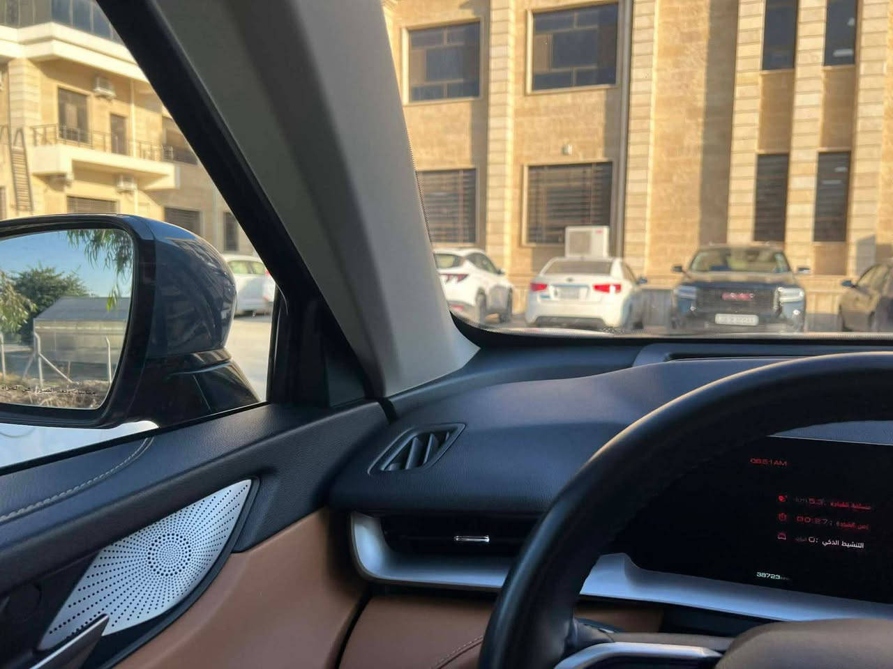 السلام عليكم
للبيع سياره جديده ماشيه ٤٠ الف كيلو مكانها الموصل. السعر ٣١ مليون لمزيد من المعلومات الاتصال ***********
