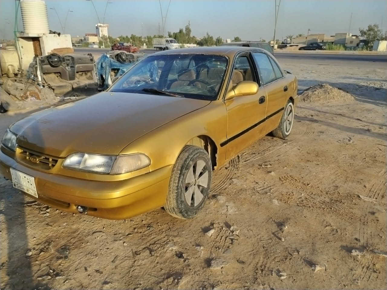 سوناته تو موديل ٩٣ سنويه ساقطه
مكاني ديالى سعر ٢٦

باقي التفاصيل اتصل ***********
