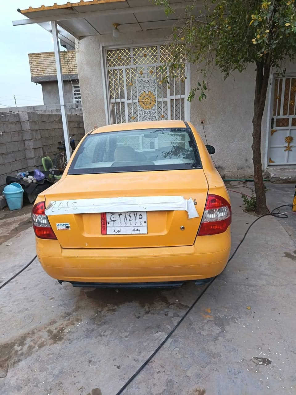 ‏سلام عليكم طيبه موديل ٢٠١٥ كير جديد مكينه تبخر بدون تنقيص لا ضربة لا صبغ ولا تبديل مصفهرة هيئه وغرامات رقم الماني بغداد بسمي سيارة مال بيت المكان بغداد الكرغوليه السعر ٣٦ وبيها مجال حك الجيه رقم الهاتف ***********
