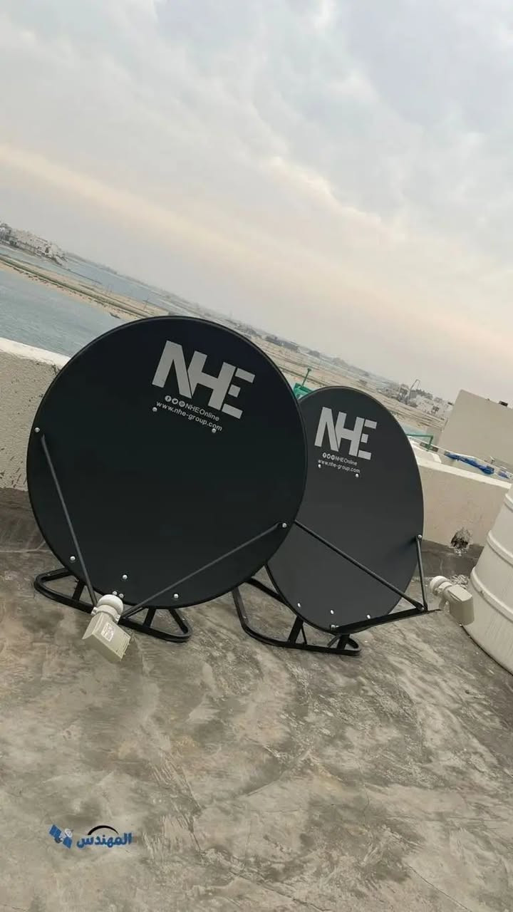 سلام عليكم لدينا التنصيب الصحن الستلايت والتنصيب شاشات وتنصيب شبكه نجوم الرابعه منضمات لعبات كافه واتساب.  *********** او مراسله الصفحه تحياتي للجميع الحمزه الشرقي المهندس الجبوري
