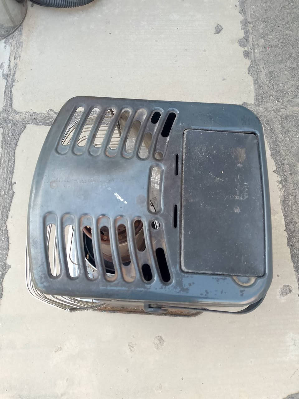 غراض للبيع
كولشي وسعره


**إذا كنت صاحب هذا الإعلان وتريد حذفه لأي سبب، رجاءا أرسل رسالة إلى الدعم الفني**