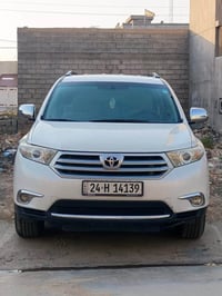 تويوتا هايلندر • ٢٠١٢ • ٧ راكب