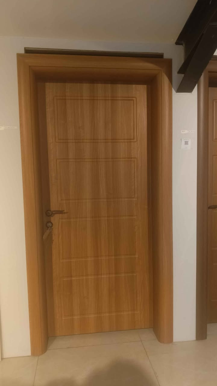 عرض خاص ولفترة محدودة على القطع الأخيرة 💥
باب خش جديد  ومتين تركي درجة اولى 
شغل مضبوط ويعيش وياك سنين
يناسب البيوت والشقق والمكاتب والمحلات وبكل الالوان
💰 السعر: 300 ألف فقط (مخفّض)
✨ خشب طبيعي✨
📦 الكمية محدودة
📍العراق- ديالى - حي المعلمين مقابل مطعم الوان 
📞 للتواصل والاستفسار : واتساب
***********
⏳ لا يفوتك العرض… السعر ما يتعوّض ولا موجود بكل العراق بعقوبة, ديالى
